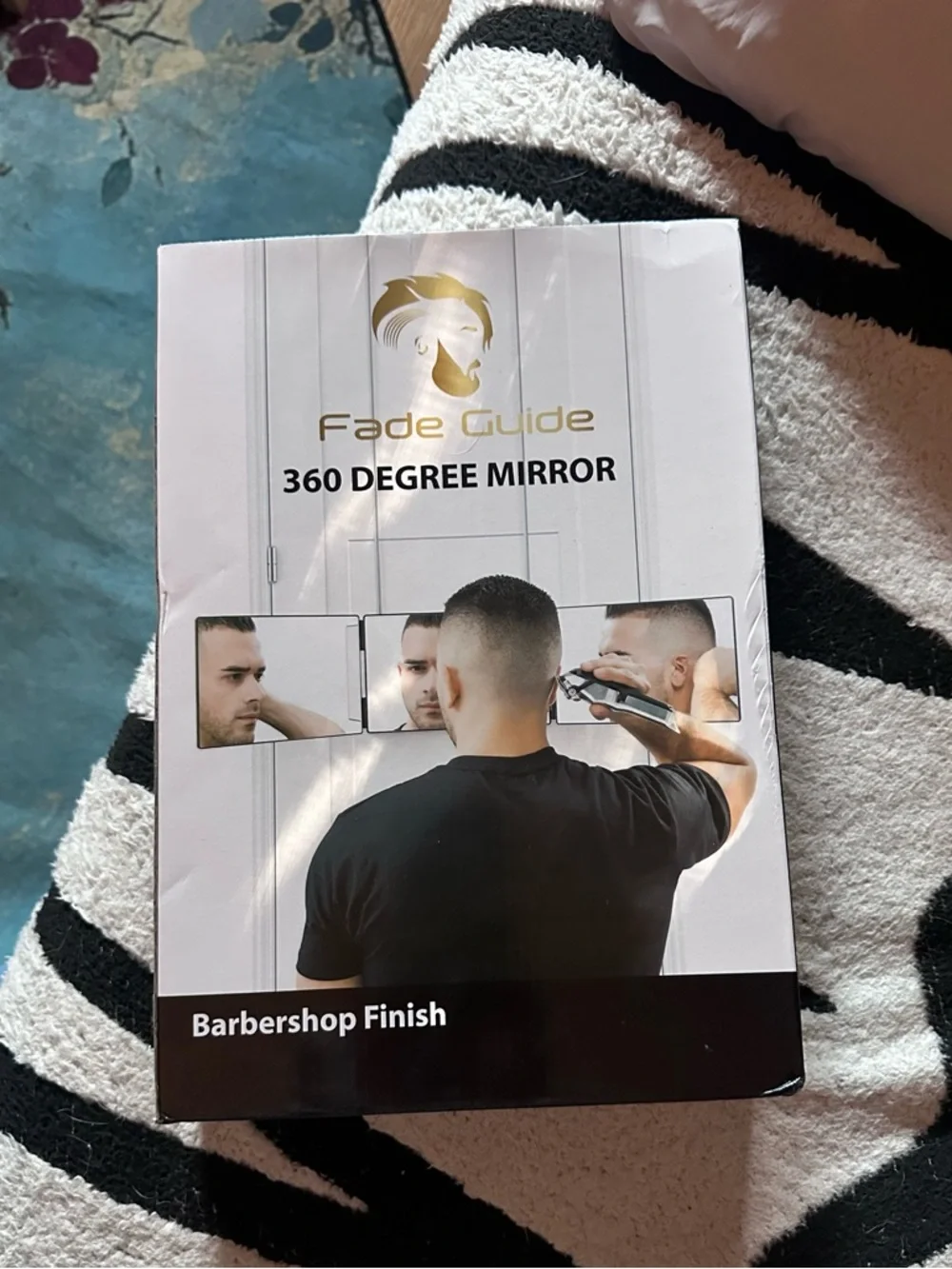 Wall-Mount Barber 3 Mirror Panel in Black